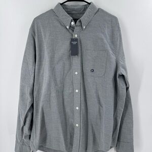NWT Abercrombie‎ & Fitch Gray Casual Button Down Shirt